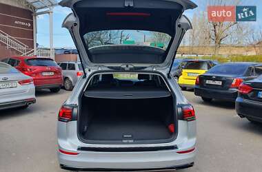 Универсал Volkswagen Golf 2022 в 
