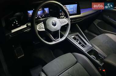Универсал Volkswagen Golf 2022 в 