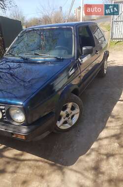 Хетчбек Volkswagen Golf 1988 в 
