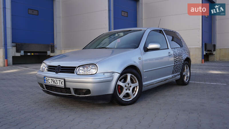 Volkswagen Golf 2001