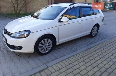 Універсал Volkswagen Golf 2011 в 