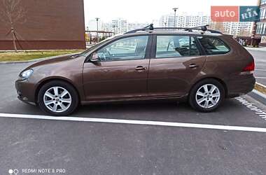 Универсал Volkswagen Golf 2011 в 