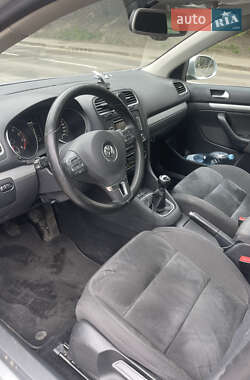 Универсал Volkswagen Golf 2011 в 