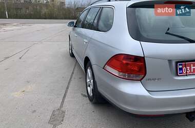 Универсал Volkswagen Golf 2009 в 