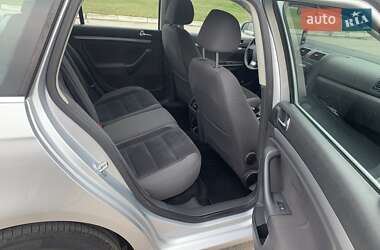 Универсал Volkswagen Golf 2009 в 