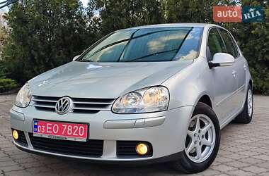 Хэтчбек Volkswagen Golf 2008 в 