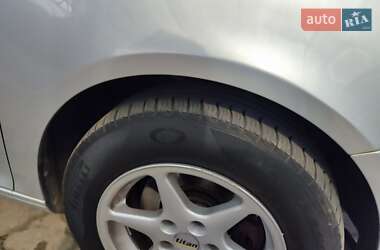 Хэтчбек Volkswagen Golf 2008 в 