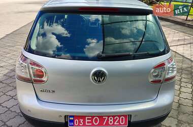 Хэтчбек Volkswagen Golf 2008 в 