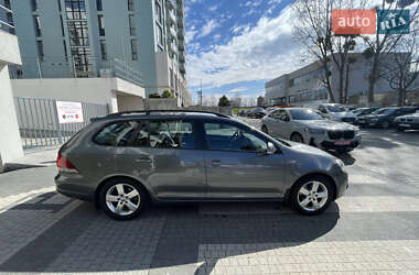 Универсал Volkswagen Golf 2009 в 