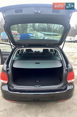 Универсал Volkswagen Golf 2009 в 