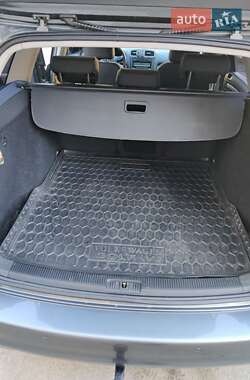 Универсал Volkswagen Golf 2010 в 