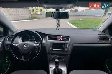 Універсал Volkswagen Golf 2013 в 