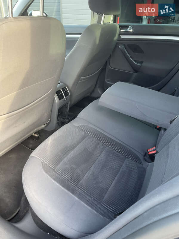 Универсал Volkswagen Golf 2009 в Одессе