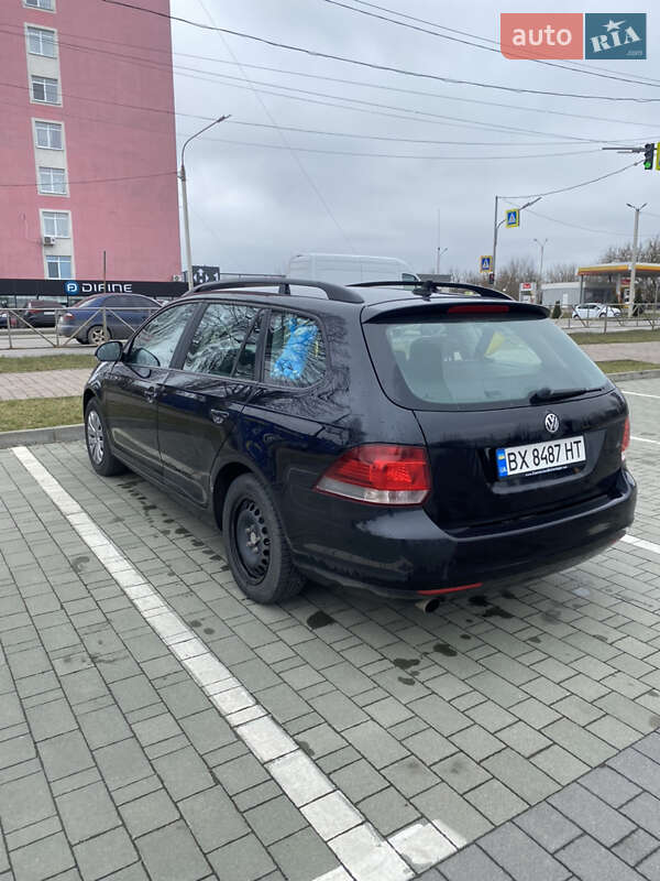 Универсал Volkswagen Golf 2013 в Хмельницком