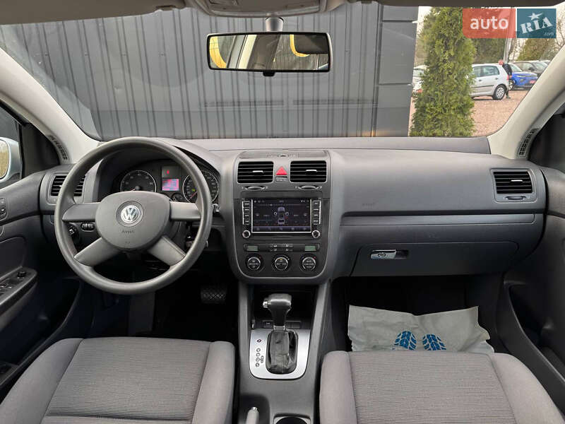 Хэтчбек Volkswagen Golf 2005 в Дрогобыче фото 32 Хэтчбек Volkswagen Golf 2005 в Дрогобыче