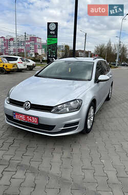 Универсал Volkswagen Golf 2016 в 