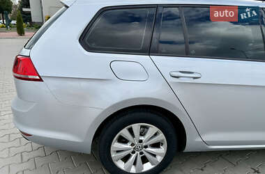 Универсал Volkswagen Golf 2016 в 