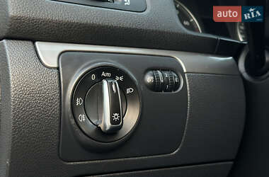 Хетчбек Volkswagen Golf 2005 в 