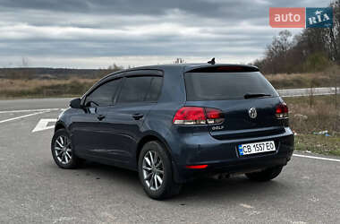 Хэтчбек Volkswagen Golf 2013 в 