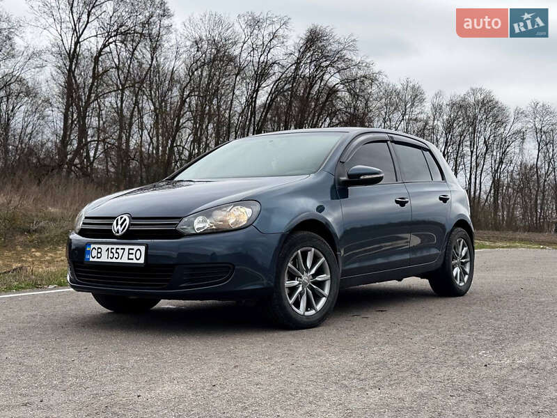 Хэтчбек Volkswagen Golf 2013 в Прилуках