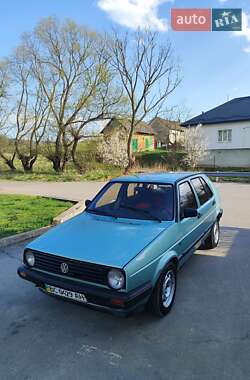 Хэтчбек Volkswagen Golf 1989 в 