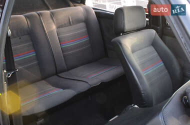 Хэтчбек Volkswagen Golf 1986 в 