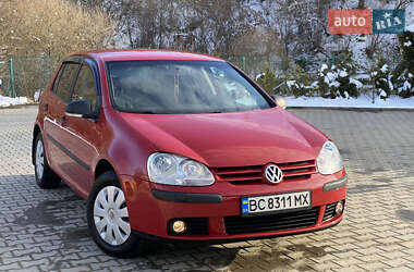 Хэтчбек Volkswagen Golf 2008 в 
