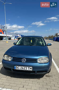 Хэтчбек Volkswagen Golf 1999 в 