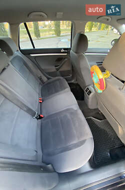 Универсал Volkswagen Golf 2008 в 