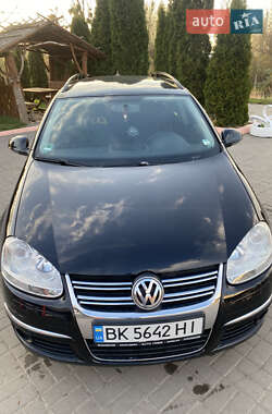 Универсал Volkswagen Golf 2008 в 