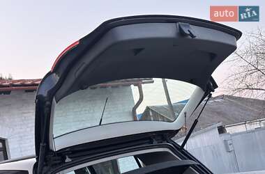 Хэтчбек Volkswagen Golf 2008 в 