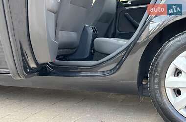 Хэтчбек Volkswagen Golf 2008 в 
