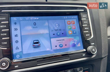 Универсал Volkswagen Golf 2011 в 