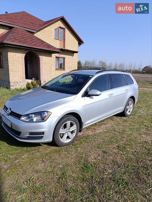 Volkswagen Golf 2015