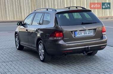 Универсал Volkswagen Golf 2013 в 