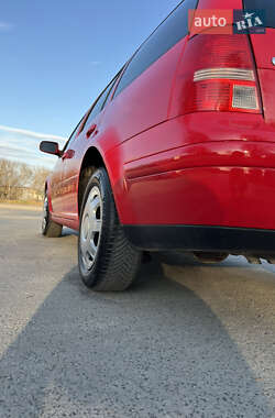 Універсал Volkswagen Golf 2005 в 