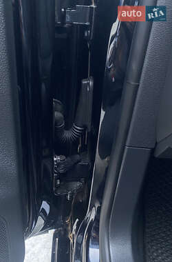 Хэтчбек Volkswagen Golf 2010 в 