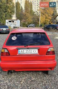 Хэтчбек Volkswagen Golf 1987 в 