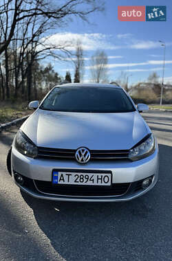 Универсал Volkswagen Golf 2009 в 