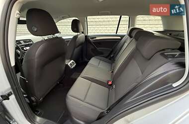 Универсал Volkswagen Golf 2018 в 