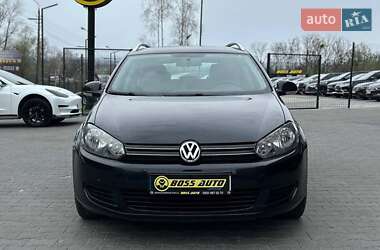 Універсал Volkswagen Golf 2010 в 
