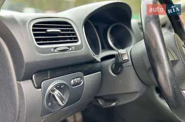 Універсал Volkswagen Golf 2010 в 