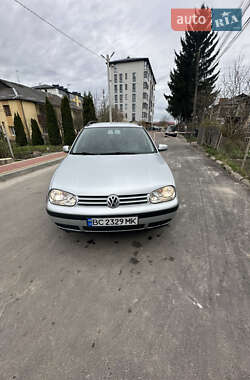 Универсал Volkswagen Golf 2001 в 