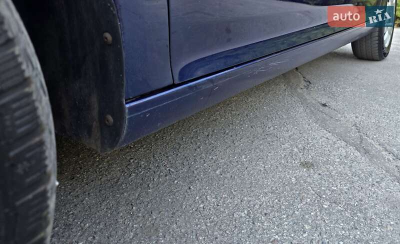 Хэтчбек Volkswagen Golf 2008 в Полтаве