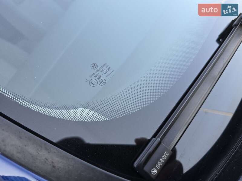 Хэтчбек Volkswagen Golf 2008 в Полтаве