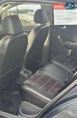 Хетчбек Volkswagen Golf 2007 в 