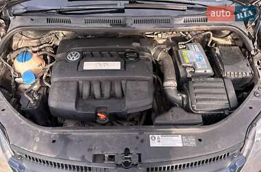 Хетчбек Volkswagen Golf 2007 в 