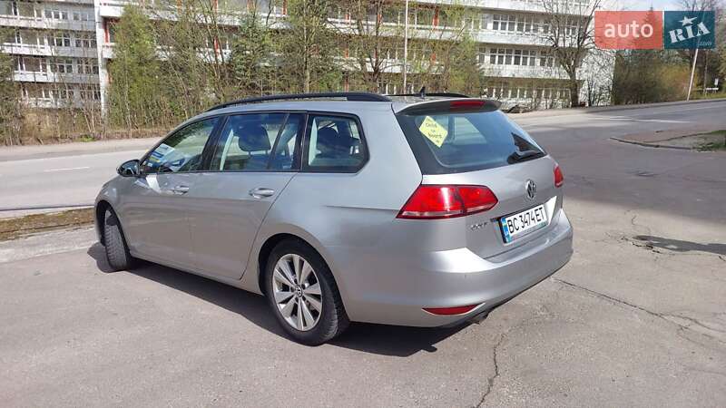 Універсал Volkswagen Golf 2014 в Трускавці