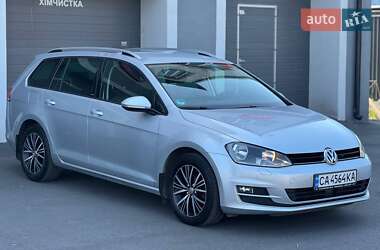 Универсал Volkswagen Golf 2016 в 