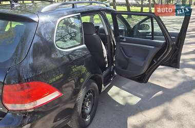 Універсал Volkswagen Golf 2009 в 